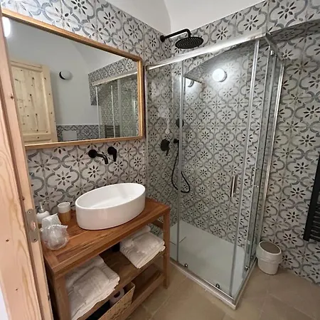 Nonna Cia Nocleg ze śniadaniem 3*